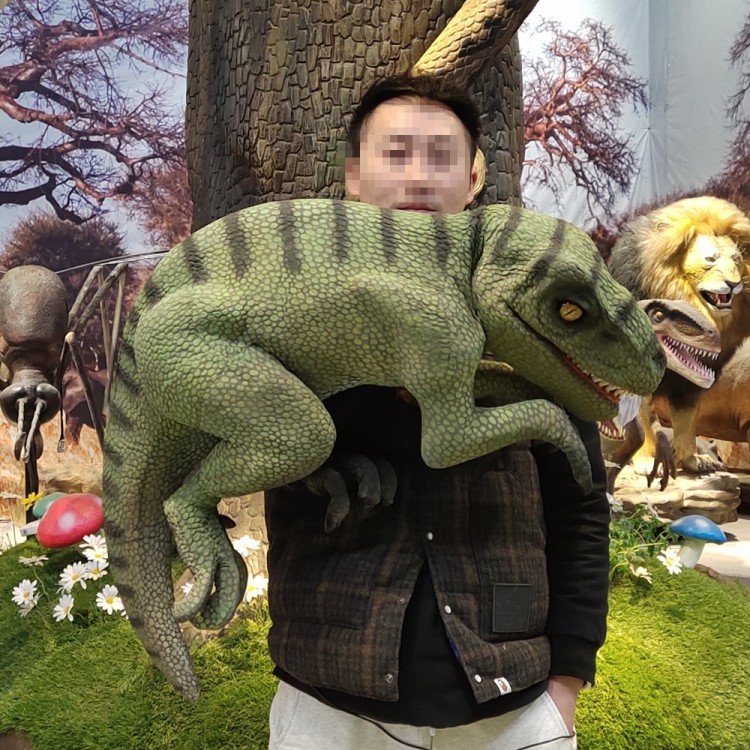 大型仿真硅胶恐龙可动可发声恐龙手偶活动道具广场庆生求婚