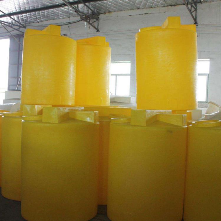 厂家直销PE桶3000L加药搅拌桶 污水水处理加药装置价格