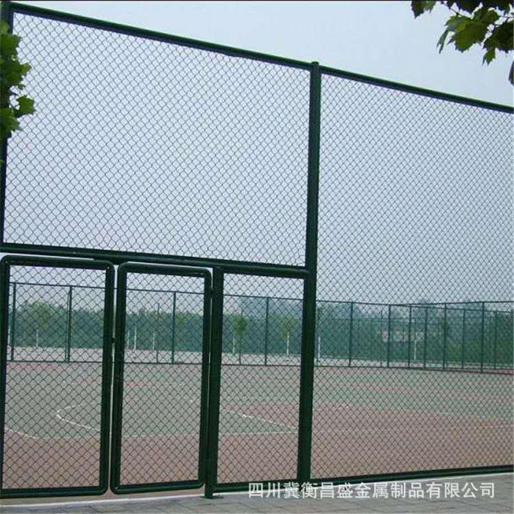 四川学校运动场球场围栏围网菱形勾花网小区铁丝钢丝护栏网