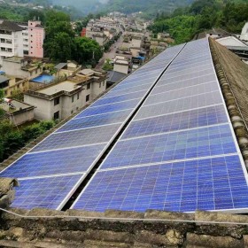 农村屋顶并网光伏发电,太阳能发电,太阳能电池