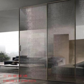 重庆厂家生产直销夹丝玻璃 夹金属丝玻璃 夹丝玻璃屏风隔断 钢化玻璃5+5