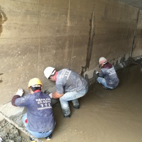 高压注浆防水堵漏 专业团队施工