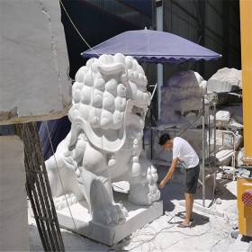 汉白玉石狮子 四川汉白玉石雕塑厂家 精选厂家