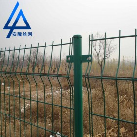 自贡高速公路双边丝护栏网 小区护栏网 工地建筑护栏网