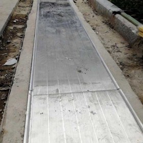 四川地面铝合金防滑变形缝盖板材料生产工厂