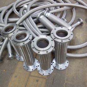 供应大口径金属软  管金属软管304不锈钢材质 可耐高温 厂家直销