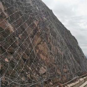 四川边坡防护网 堤破加固被动网 石笼网 钢丝绳厂家