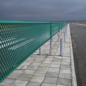 围栏网厂家现货供应 四川厂家定制双边丝围栏网 喷塑不易生锈