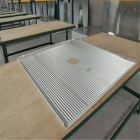 厂家直销冲孔铝单板 环保木纹铝单板吊顶 氟碳铝单板 穿孔铝单板吕泰