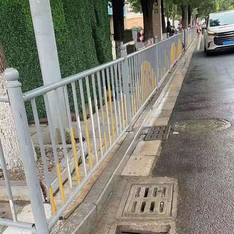 桥梁防撞护栏 人行道 道路安全防护栏杆 防腐支持定制