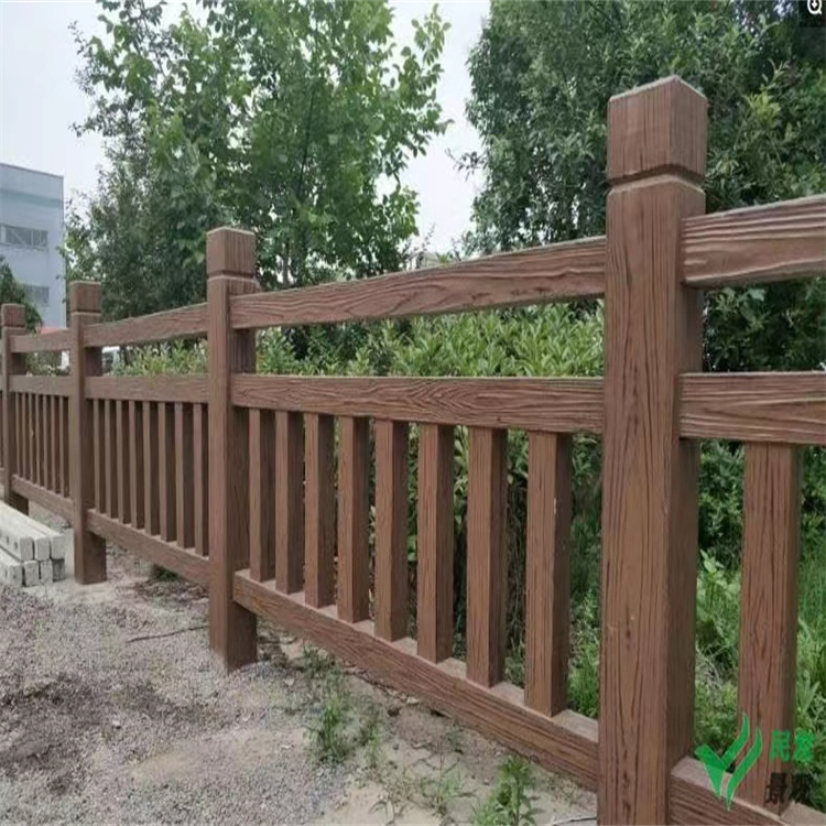 仿木护栏围栏栅 市政隔离栏河边栏杆 生产厂家