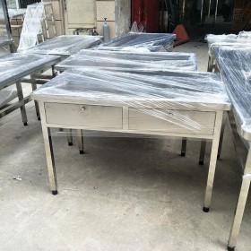 成都不锈钢桌子 斯迪沃不锈钢工作台 防锈耐腐蚀桌子 全国销售