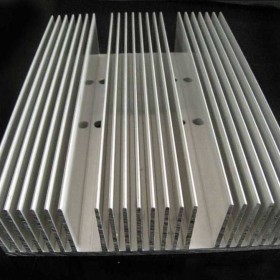 四川散热器铝型材 铝材散热器加工厂家   工业铝合金型材 铝材加工 定制加工型材