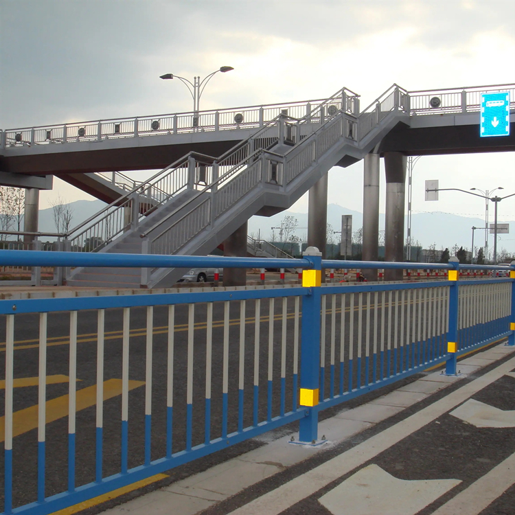 世纪经纬Q235防撞桥梁灯光景观不锈钢护栏 拆装便利坚固耐用