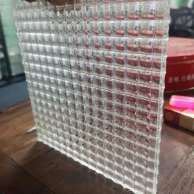 成都厂家定制生产5mm超白长虹瓦楞玻璃