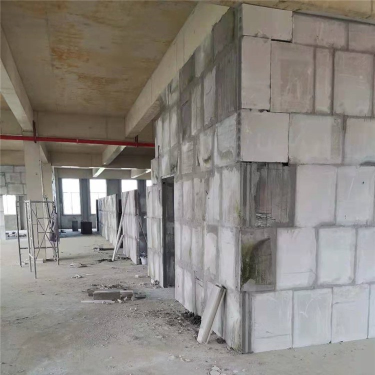 四川加气砖厂家 防火保温砌块隔墙 加气混凝土砌块可定制