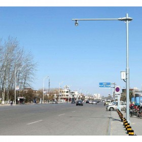四川监控杆厂家 定制红绿灯杆 交通信号灯杆 货源齐全