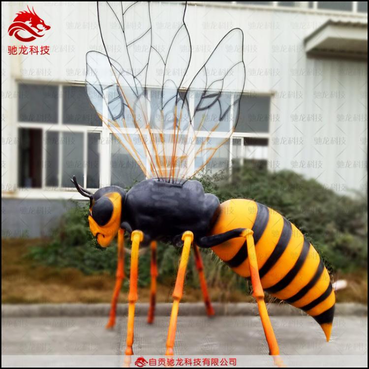 大型蜜蜂雕塑动物昆虫玻璃钢雕塑定制公园景区室外大型仿真昆虫模型
