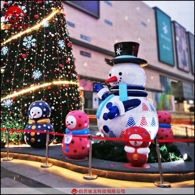 圣诞节雪人雕塑商场景区大型户外玻璃钢雕塑网红打卡拍照美陈道具模型摆件