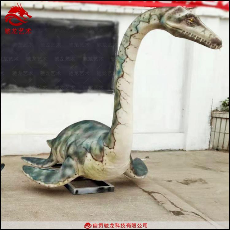蛇颈龙雕塑斑龙朝阳龙鹦 鹉嘴龙鸡形龙鸵鸟龙玻璃钢雕塑树脂仿真恐龙
