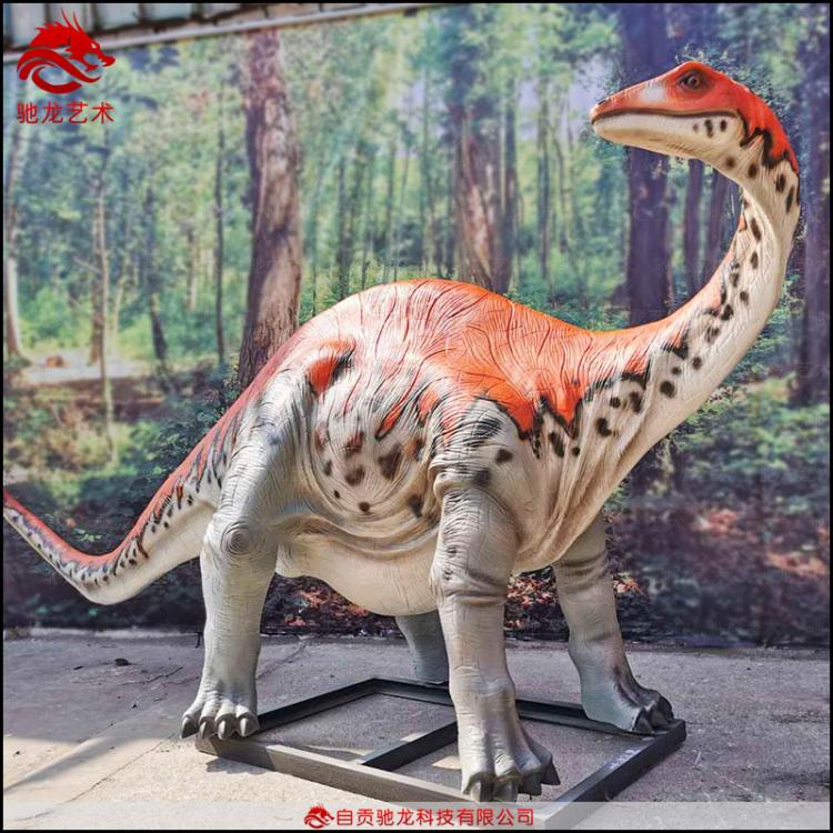 玻璃钢雕塑仿真恐龙定制制作梁龙长颈龙鼠龙美陈摆件大型恐龙模型公司