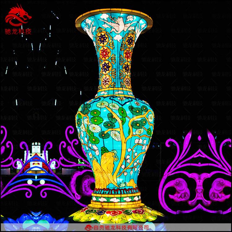 花瓶造型彩灯定制异形灯笼春节灯会展览元宵节花灯展定制制作公司