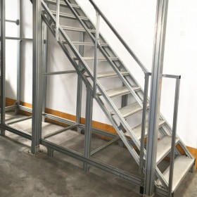 铝型材踏步 铝型材工业梯 车间维修检修平台 工业铝合金型材移动登高台