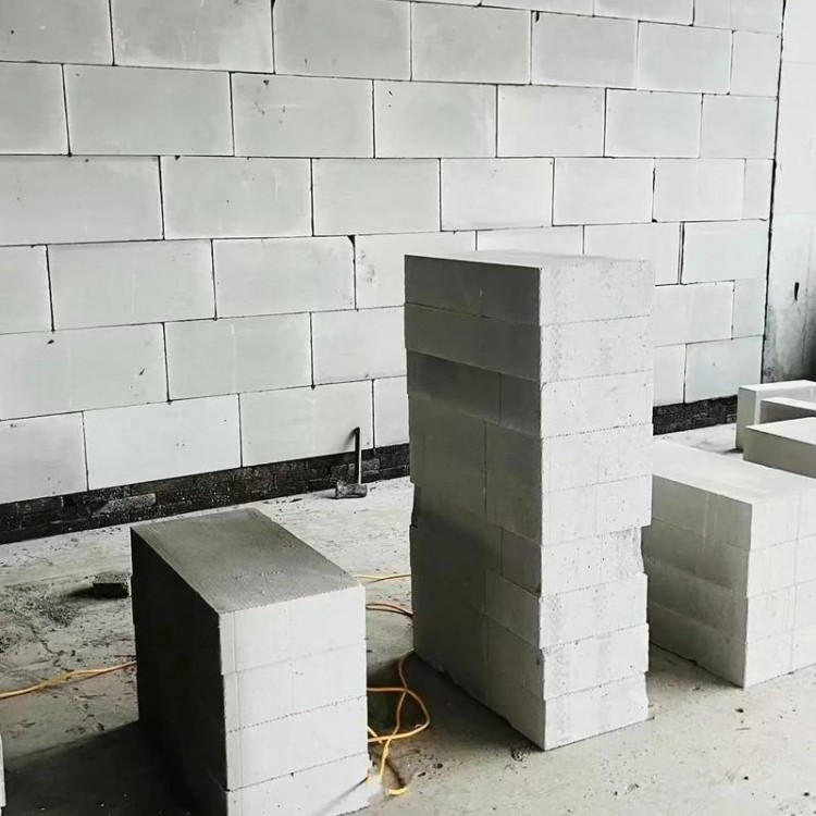 轻质砌块隔墙 提升施工效率 防火性能好 学校教学楼墙体 承接工程