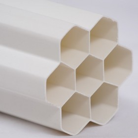 中航 PVC多孔通信插线管 七孔梅花管 聚氯乙烯材质 经久耐用 白色 长期供应