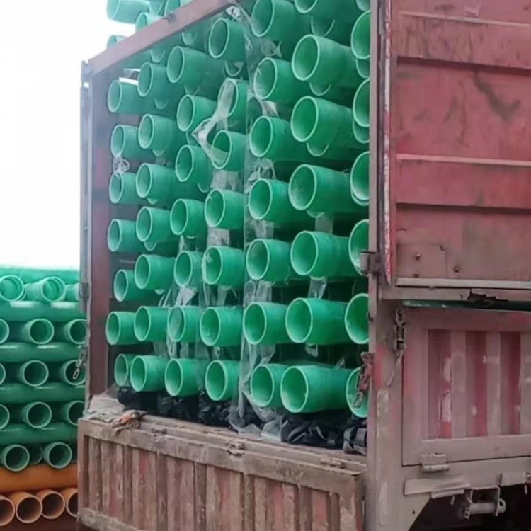 宜宾泸州玻璃钢电力管 110玻璃钢夹砂电力管厂家选固地管道