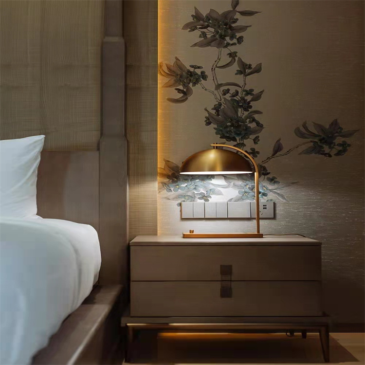 酒店宾馆家居床头柜书桌沙发定制设计 现代风民宿家具出售 皇伦