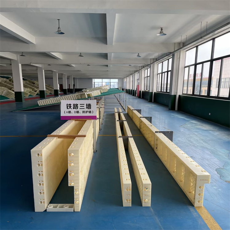 鸿易金属 现浇桥梁塑料模板 组合大平面模版 支持定制 款式多