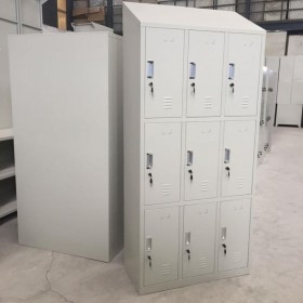 九门斜顶员工柜 不锈钢储物柜批发价格 成都定制储物柜