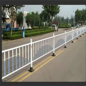 市政交通护栏  城市交通隔离栅栏  可移动道路围栏  安装方便  支持定制