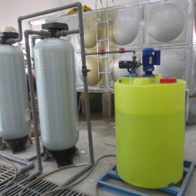 水处理设备成都环保软水器过滤四川洁明之晨化学除氧器催化树脂除氧器