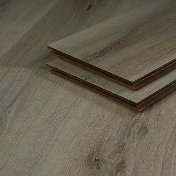 家装木纹地板 居百丽J806强化复合地板 高密度环保地板
