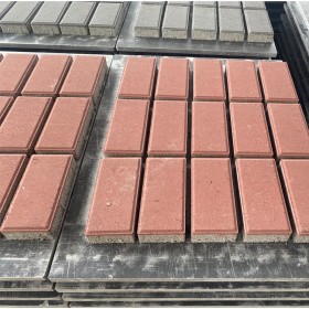 直供各种规格陶瓷透水砖 广场公园工程用环保透水路面砖