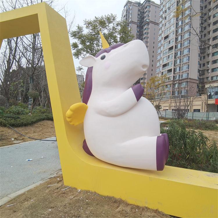 飞云创乐园雕塑 广场玻璃钢雕雕像 设计定制