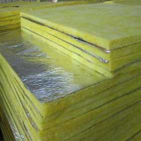 供应各种A级防火保温板 硅质板聚合聚苯板颗粒型 产品介绍