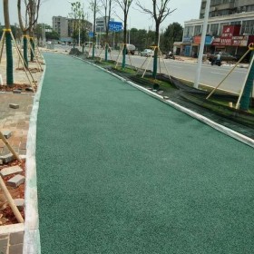 巫山县 透水混凝土路面施工包工包料 彩色透水混凝土 彩色透水砼材料厂家