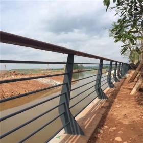 四川厂家定制1.2米不锈钢栏杆 钢索栏杆 河堤护栏