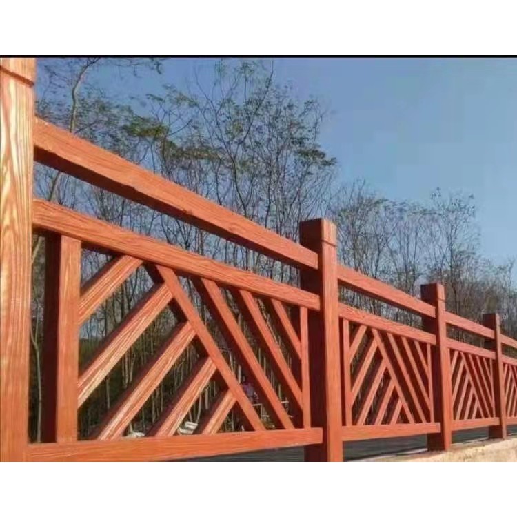 仿木栏杆订制 水泥仿木护栏工厂 宏泰来 仿木护栏 款式多样