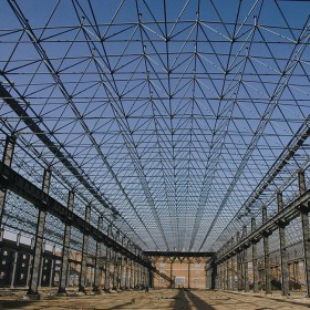 钢结构工程厂房 环保型材料 安装快捷 使用寿命长 华云鑫宇