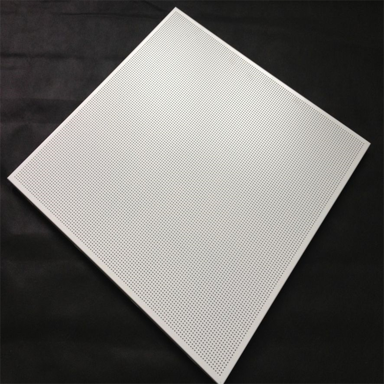 铝天花板 铝扣板定制 以铝合金板材为基底 涂层附着力强，能耐酸、碱