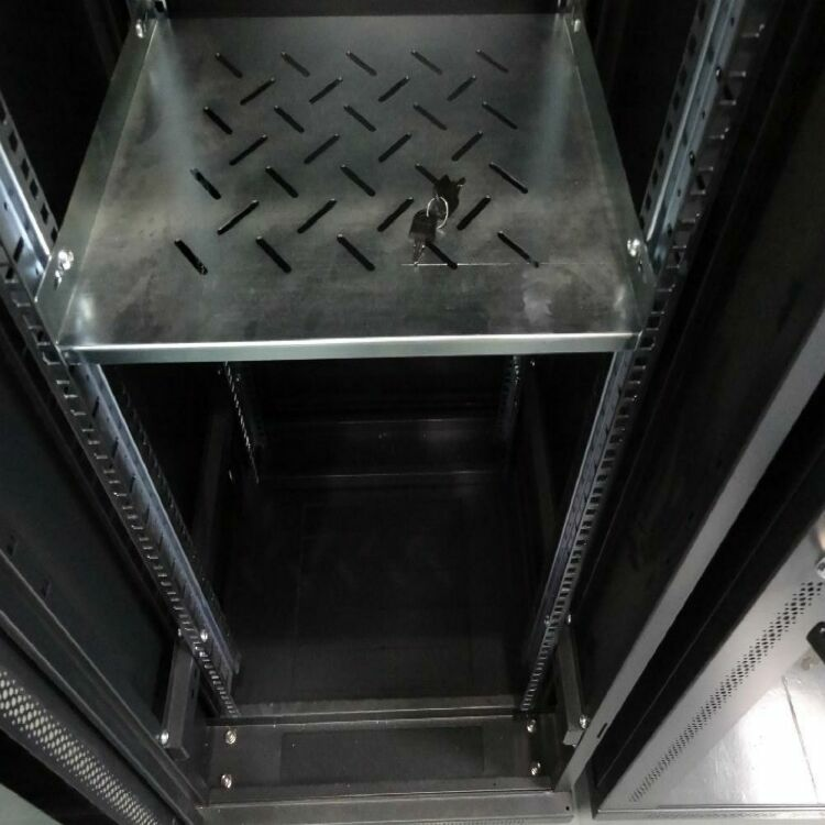 监控机柜供应 质优价廉 不锈钢机防水机柜