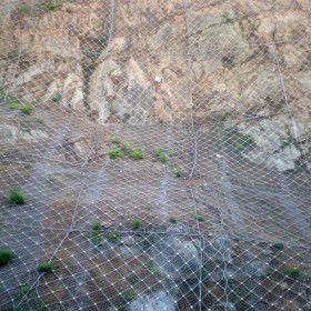 边坡防护网 河道边坡防护网 斜坡柔性防护网 边坡防护网厂家