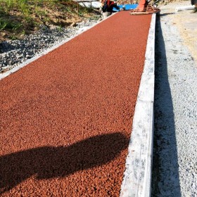 绵阳市 彩色强固透水混凝土 生态透水地坪 透水道路施工 材料厂家出售