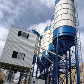 混凝土搅拌站厂家 绿邦专业生产混凝土机械设备可接受定制