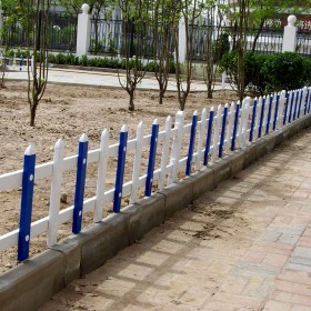 成都世旺工厂店PVC草坪栅栏篱笆绿化花园围栏塑钢草坪护栏庭院隔离护栏