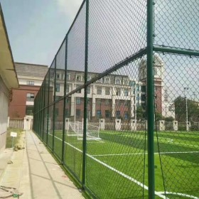 四川厂家直销批发 球场围网 篮球场体育场围网运动场公园羽毛球足球场专用围网可定制
